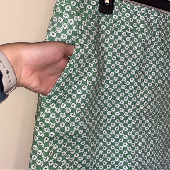 Talbots Green White Patterned Mini Skirt 14P - Picture 2 of 7